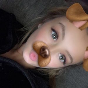 Meet your Posher, Carolune